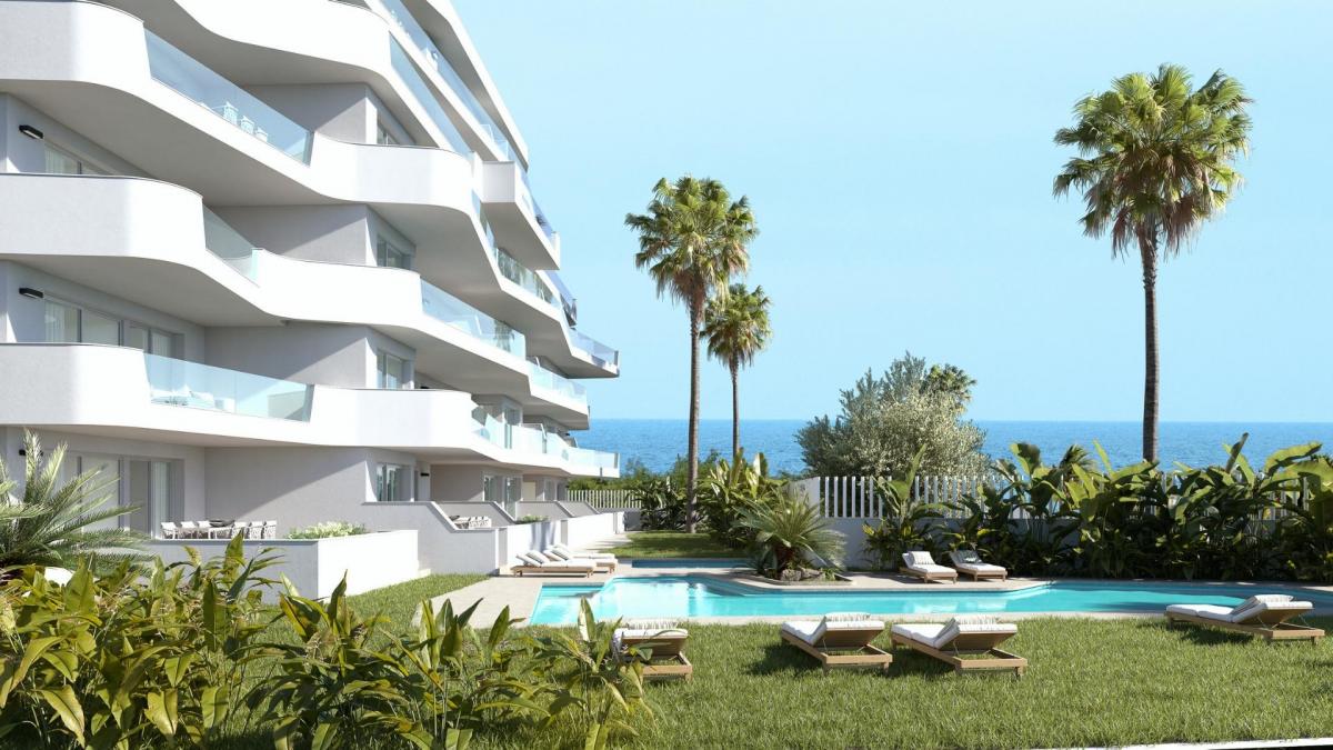 Picture of Apartment For Sale in Mil Palmeras, Alicante, Spain