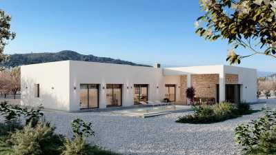 Villa For Sale in Pinoso, Spain