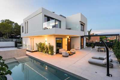Villa For Sale in La Nucia, Spain