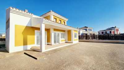 Villa For Sale in 