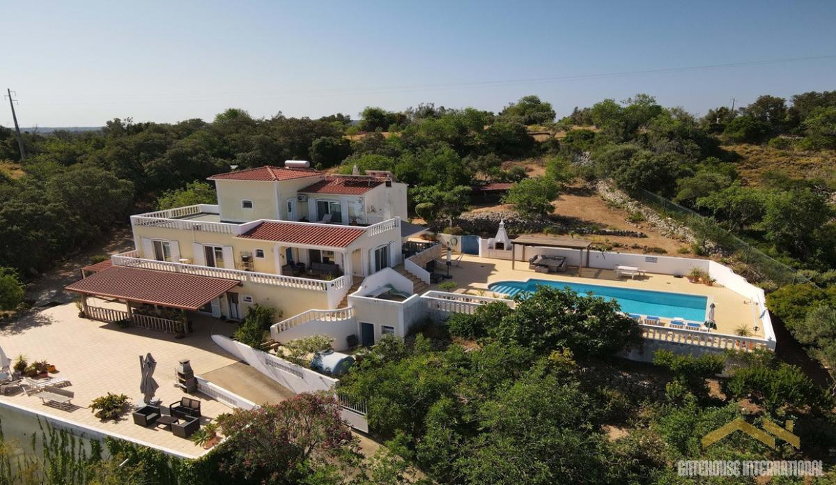 Picture of Villa For Sale in Loule, Faro, Portugal