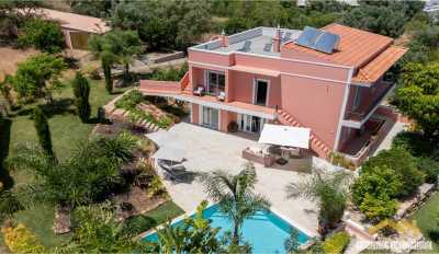 Villa For Sale in Olhao, Portugal