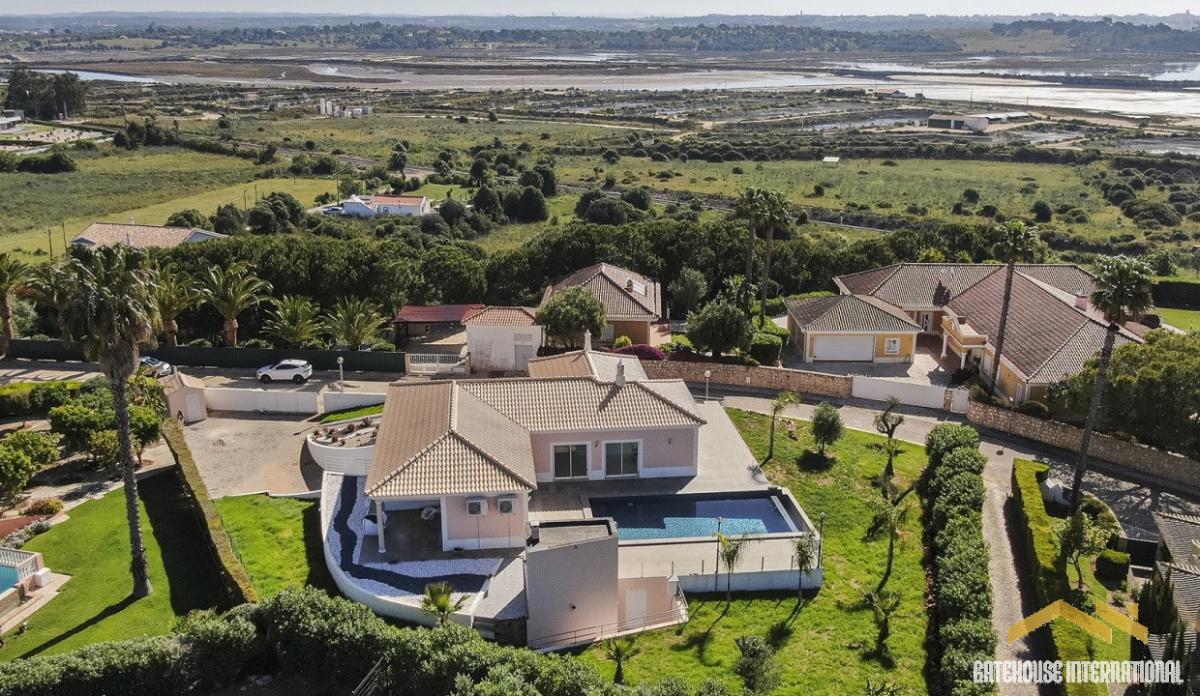 Picture of Villa For Sale in Lagos, Algarve, Portugal