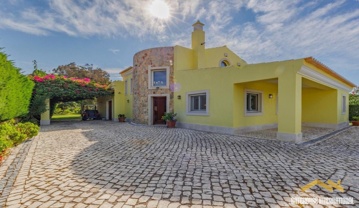 Picture of Villa For Sale in Loule, Faro, Portugal