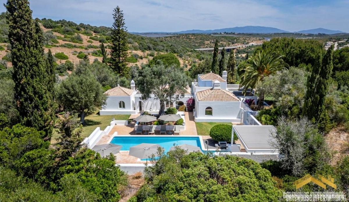 Picture of Villa For Sale in Lagos, Algarve, Portugal
