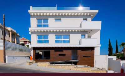 Apartment For Sale in 