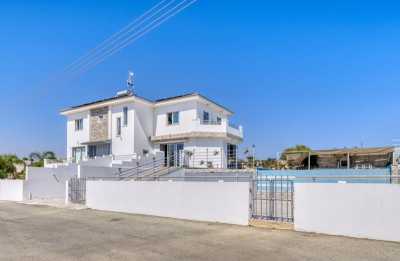 Apartment For Sale in 