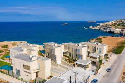 Villa For Sale in Sea Caves, Cyprus