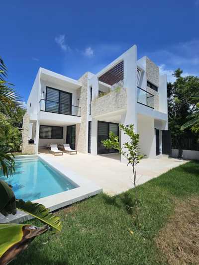 Home For Sale in Tulum, Mexico