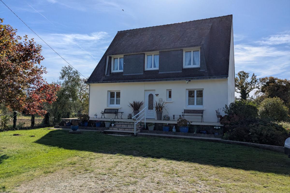 Picture of Home For Sale in Morbihan, Morbihan, France