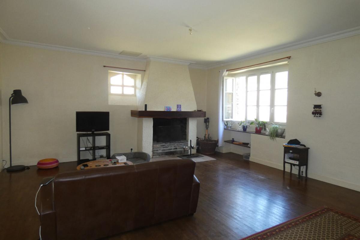 Picture of Home For Rent in Morbihan, Morbihan, France