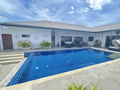 Villa For Sale in Prachuabkirikhan, Thailand