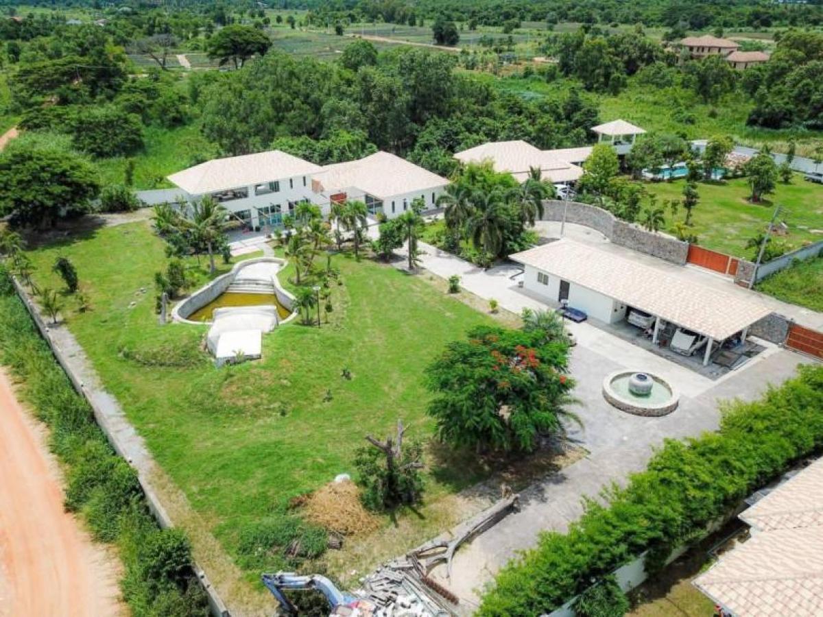 Picture of Home For Sale in Prachuabkirikhan, Prachuap Khiri Khan, Thailand