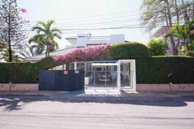 Villa For Sale in Prachuabkirikhan, Thailand