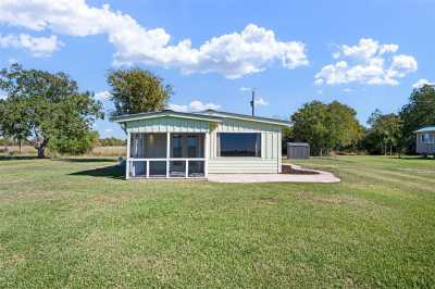 Home For Sale in Blessing, Texas