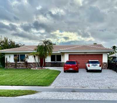Home For Sale in Coral Springs, Florida