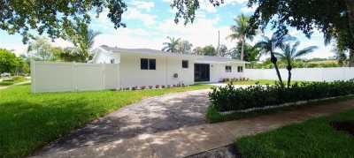 Home For Rent in Deerfield Beach, Florida