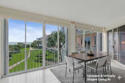 Condo For Sale in Vero Beach, Florida