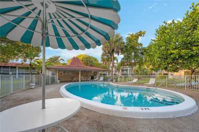 Condo For Sale in Lauderhill, Florida