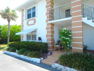 Condo For Sale in Fort Pierce, Florida