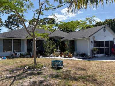 Home For Sale in Port Saint Lucie, Florida
