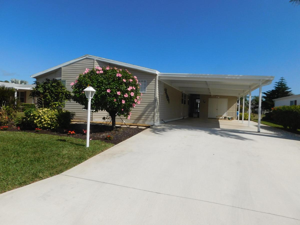 Picture of Mobile Home For Sale in Port Saint Lucie, Florida, United States