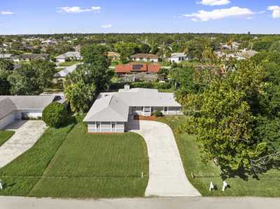 Home For Sale in Port Saint Lucie, Florida