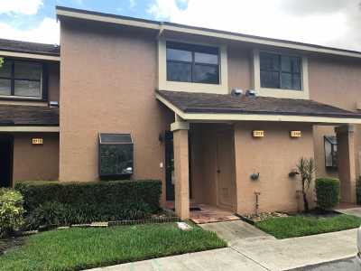 Home For Rent in Coconut Creek, Florida