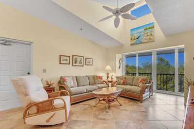 Condo For Sale in Jensen Beach, Florida
