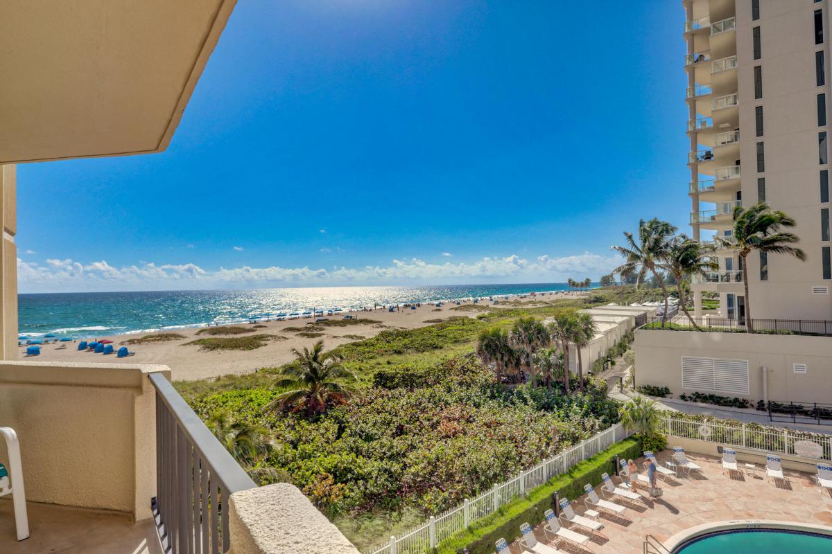 Picture of Condo For Sale in Singer Island, Florida, United States