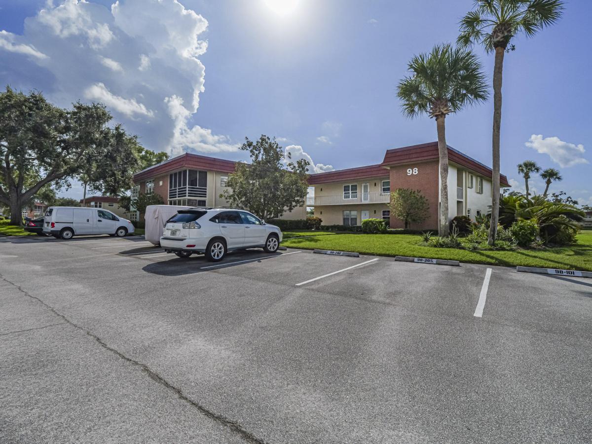 Picture of Condo For Sale in Vero Beach, Florida, United States