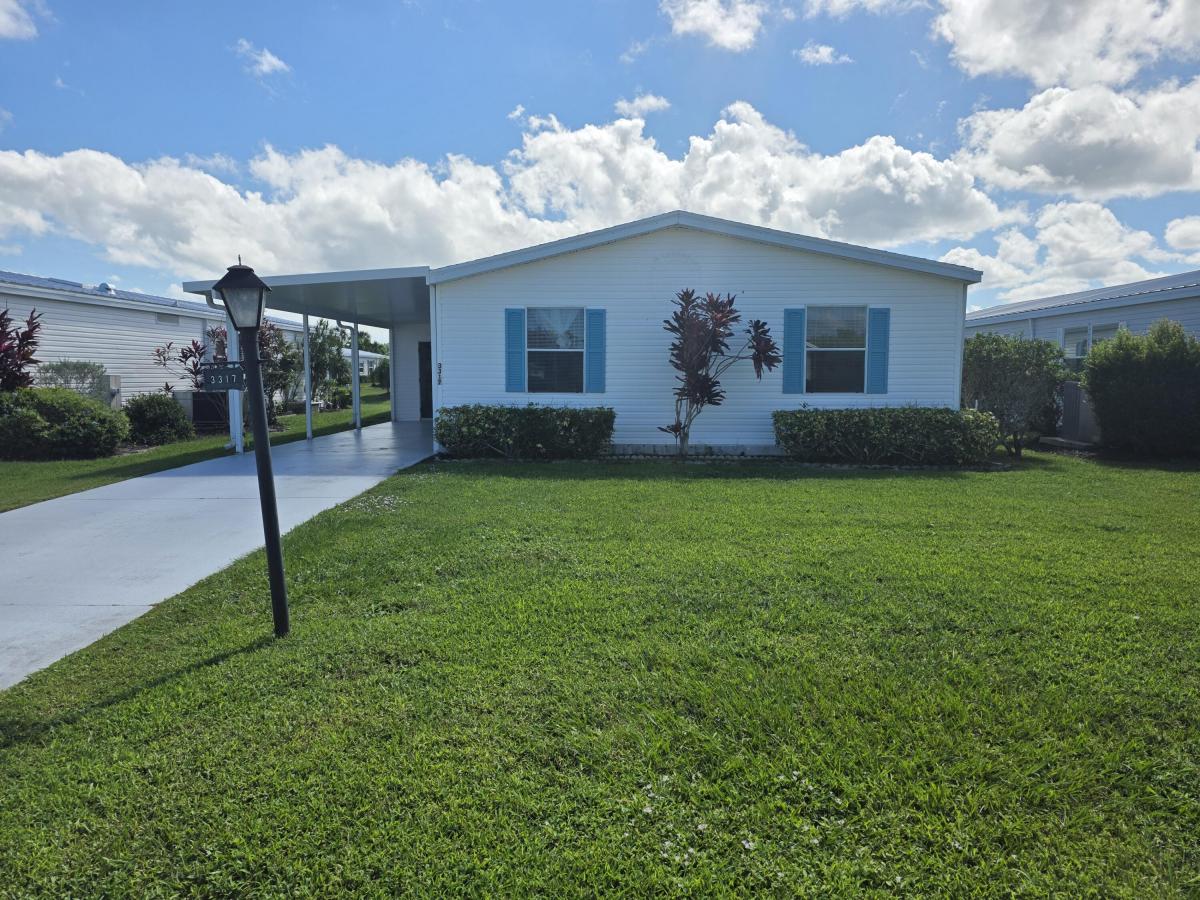 Picture of Mobile Home For Sale in Port Saint Lucie, Florida, United States