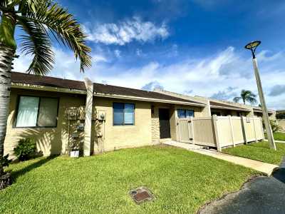 Home For Sale in Boca Raton, Florida