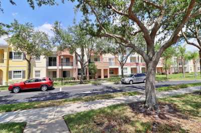 Condo For Sale in Port Saint Lucie, Florida