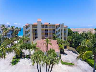 Home For Rent in Vero Beach, Florida