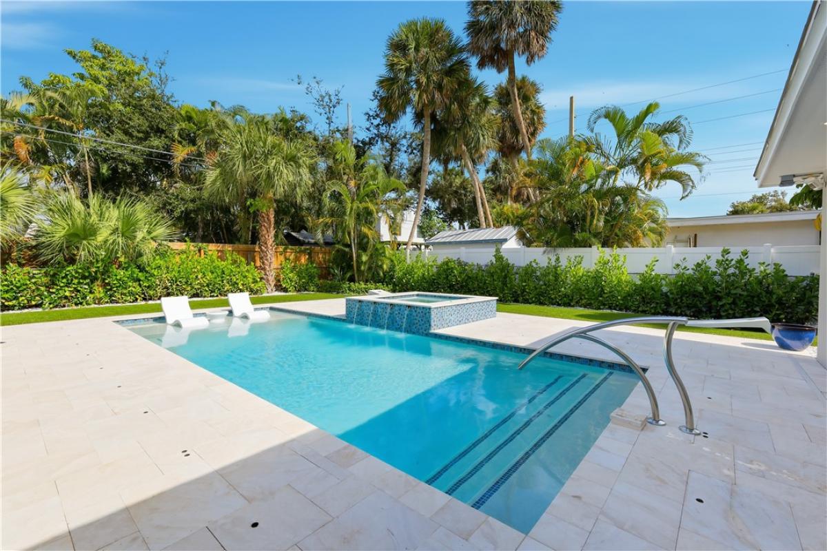 Picture of Home For Sale in Vero Beach, Florida, United States