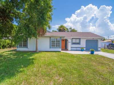 Home For Rent in Vero Beach, Florida