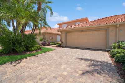 Home For Sale in Indian Harbour Beach, Florida