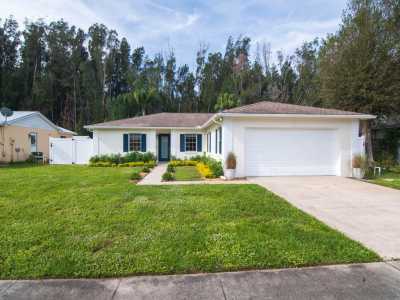 Home For Rent in Vero Beach, Florida
