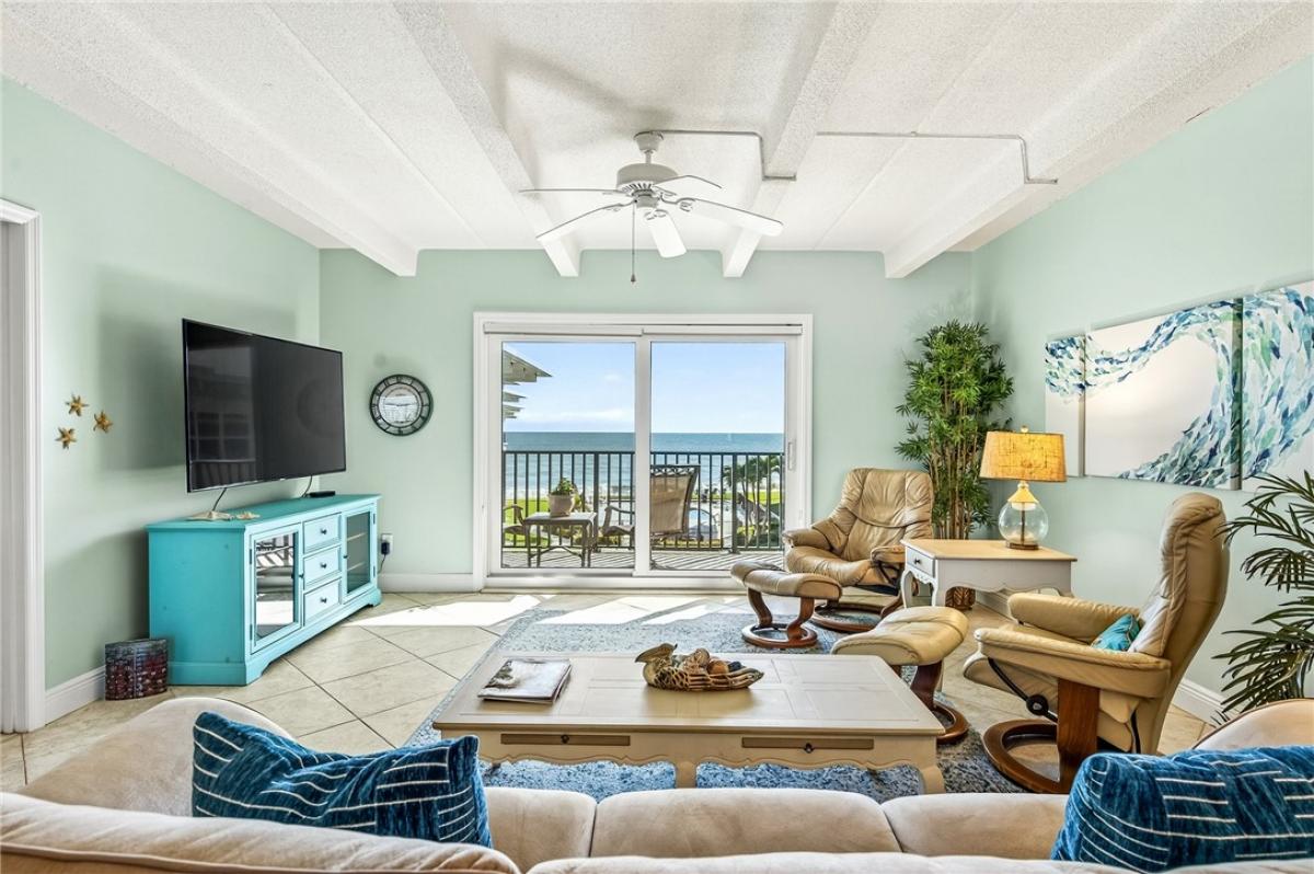 Picture of Home For Sale in Vero Beach, Florida, United States