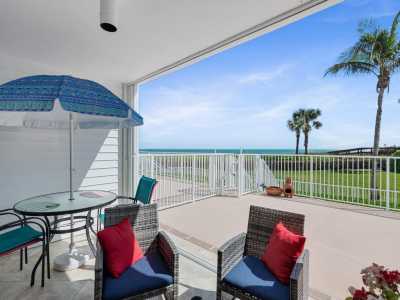 Home For Sale in Vero Beach, Florida