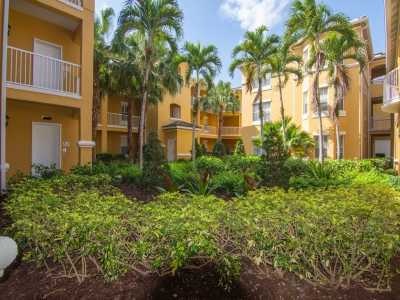 Condo For Sale in