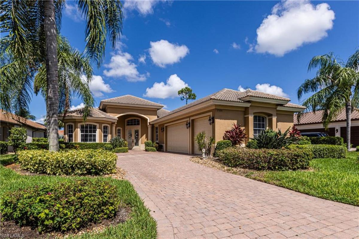 Picture of Home For Sale in Estero, Florida, United States