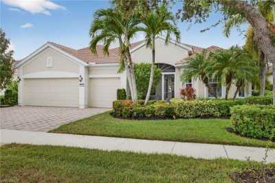 Home For Sale in Bonita Springs, Florida