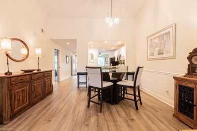 Condo For Sale in Naples, Florida