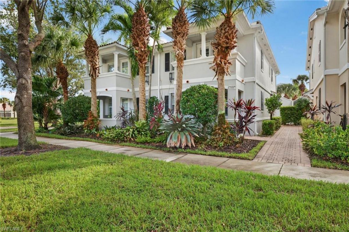 Picture of Home For Sale in Bonita Springs, Florida, United States