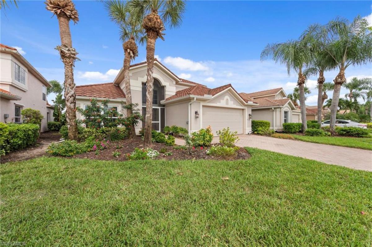 Picture of Home For Sale in Fort Myers, Florida, United States