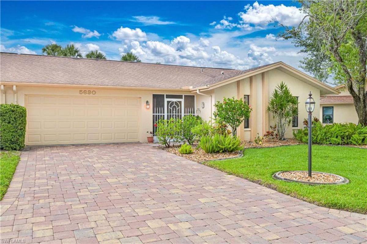 Picture of Home For Sale in Fort Myers, Florida, United States