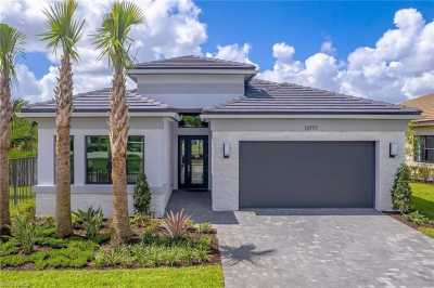Home For Sale in Estero, Florida