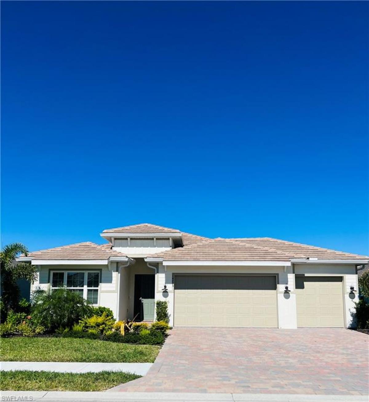 Picture of Home For Sale in Naples, Florida, United States